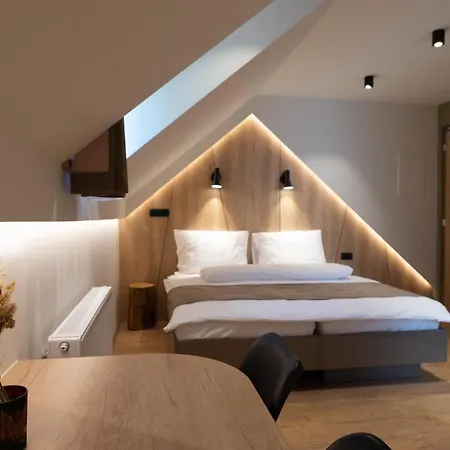 Bed & Breakfast Repansek Radomlje