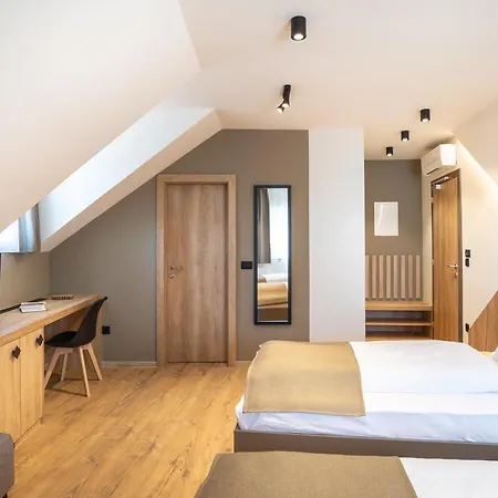 Bed & Breakfast Repansek Radomlje