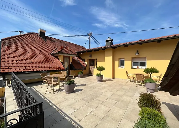 Bed & Breakfast Repanšek 3*